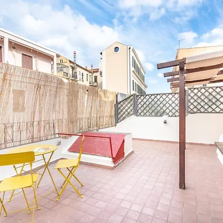 Appartement Romantico Terrazza In Centro Cagliari
