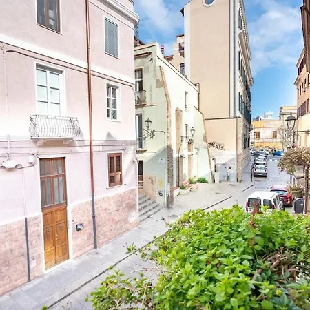 Daire Romantico Terrazza In Centro